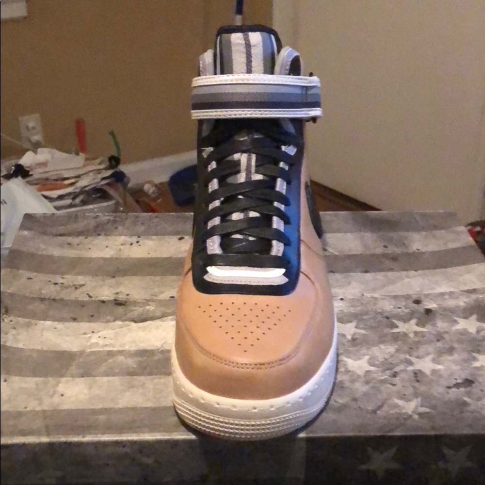 Air Force 1 Mid Sp/Tisci